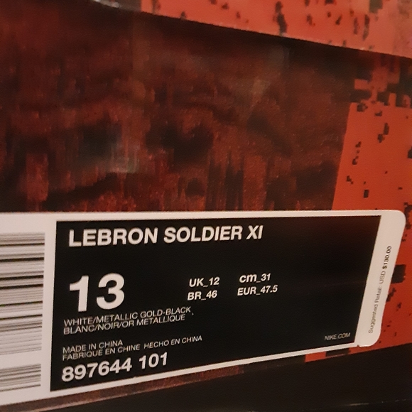 Nike Lebron Soldier XII - Picture 3 of 4